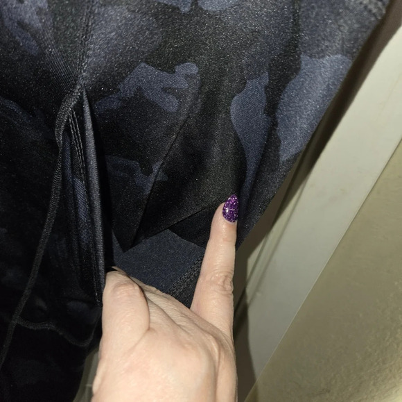 EUC Velocity cameo leggings - Picture 5 of 6